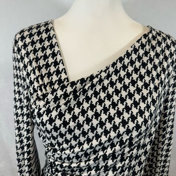 Vince Camuto long sleeve black and white houndstooth ruched top size small - Picture 3 of 7